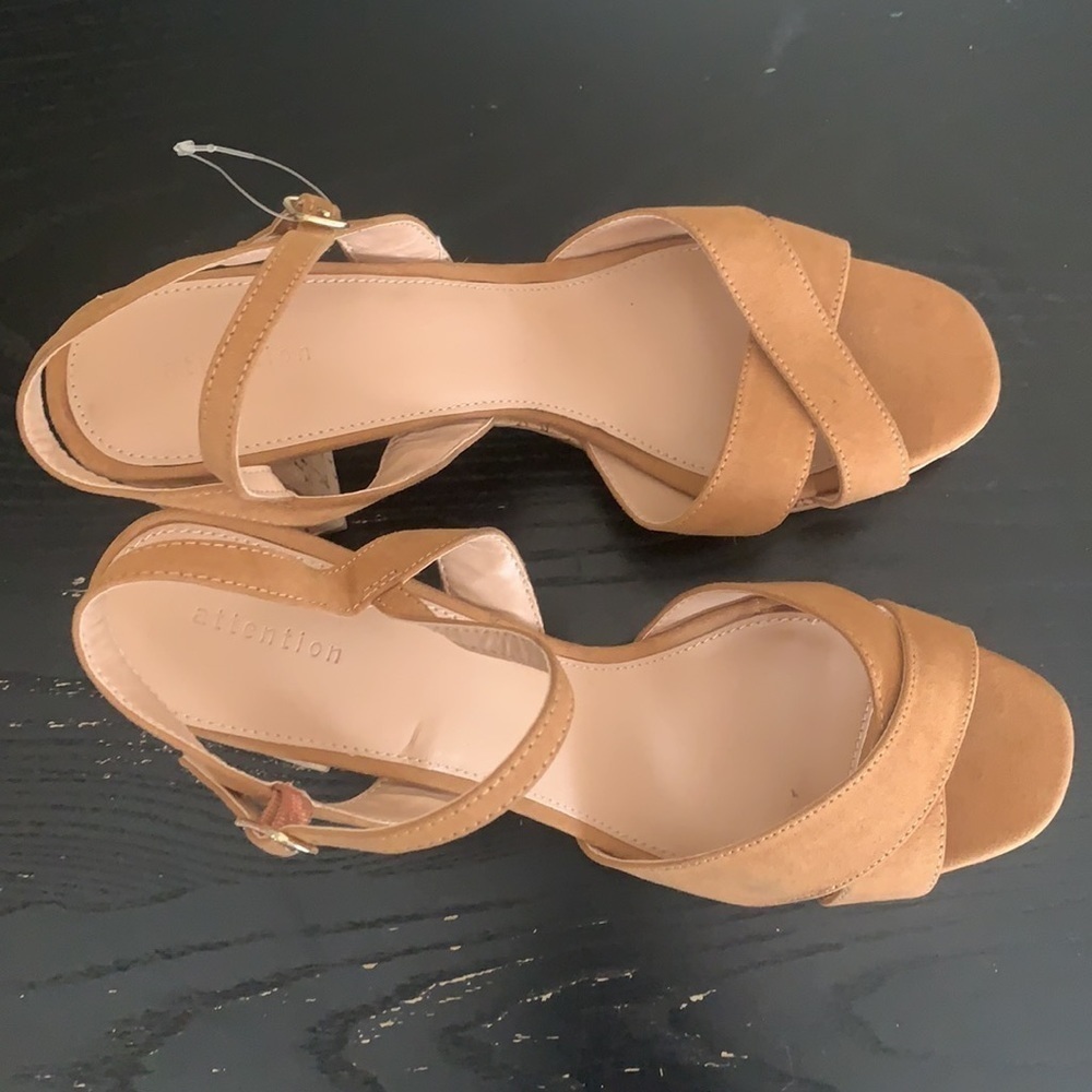 attention Women's Cork Heel Sandal Size 10 - Picture 3 of 12